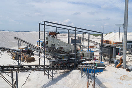 移动式破碎机现场