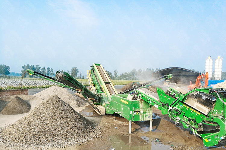 世邦MC履带移动破碎站