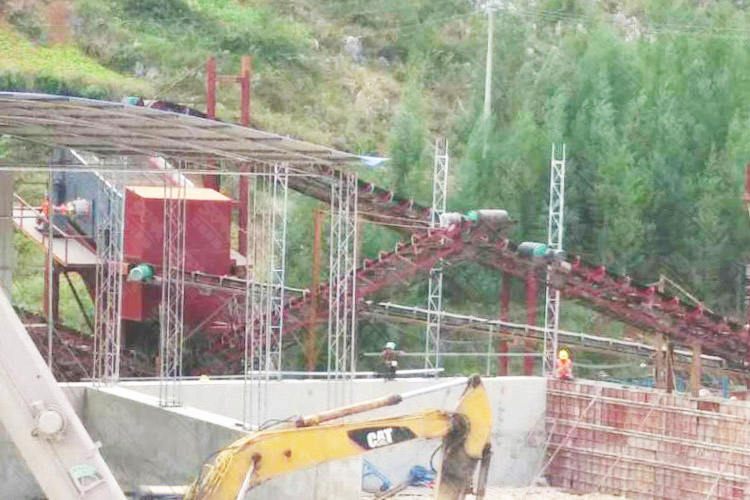 贵州时产500-600吨石灰石破碎制砂生产线