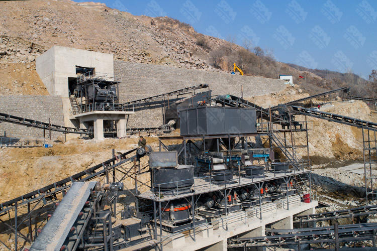 山东600-700吨/时花岗岩破碎生产线